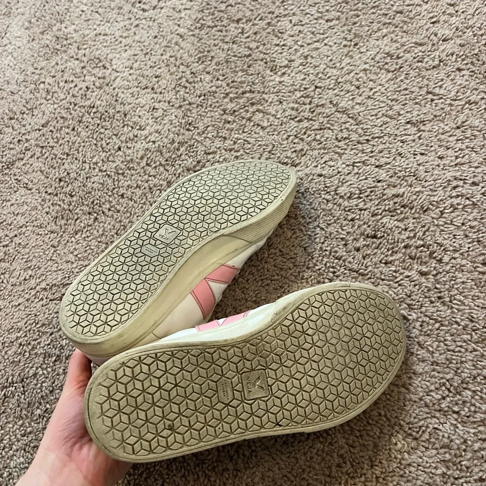 Veja White Sneakers with Pink V and Burgundy Heel Tab - Picture 6 of 7